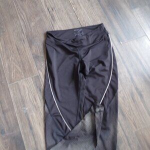 Black Ladies Workout Leggings By Perflex